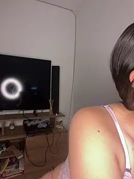 Snapshot of tianastone_ chatting on January 18, 2026, 1:42 am tianastone online show from January 18, 2026, 1:42 am