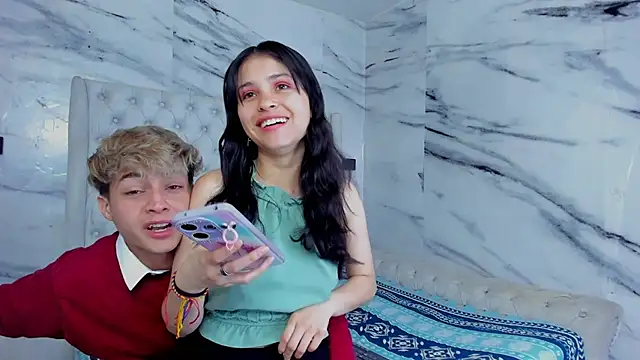 Ari and Storm online show from September 20, 2025, 2:00 pm