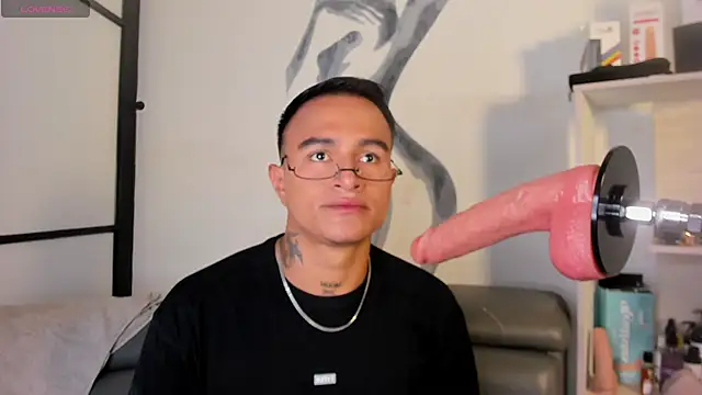 LiamDeep online show from November 20, 2025, 8:09 pm