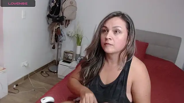 sophie lopez1 online show from December 5, 2024, 3:09 am