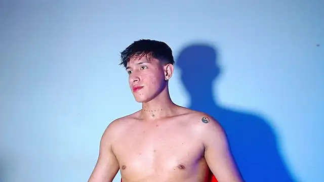 rowanbigboy23 online show from February 12, 2026, 2:33 am