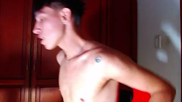 Snapshot of rowanbigboy23 chatting on September 21, 2025, 6:07 am rowanbigboy23 online show from September 21, 2025, 6:07 am