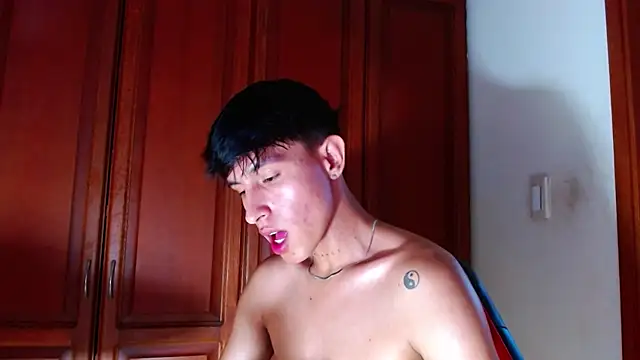 Snapshot of rowanbigboy23 chatting on September 22, 2025, 1:50 pm rowanbigboy23 online show from September 22, 2025, 1:50 pm