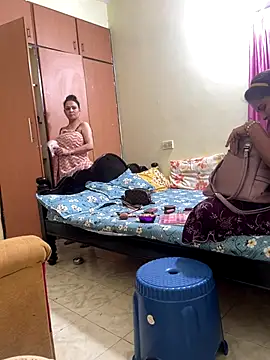 stargroup online show from November 12, 2025, 1:37 pm