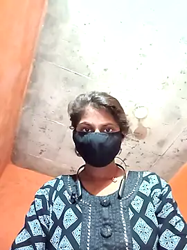 Snapshot of Jyoti_thakurr chatting on September 26, 2025, 6:37 pm Jyoti thakurr online show from September 26, 2025, 6:37 pm