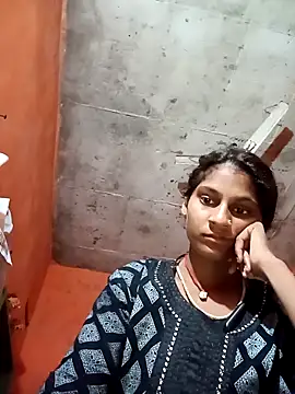 Snapshot of Jyoti_thakurr chatting on October 15, 2025, 11:02 pm Jyoti thakurr online show from October 15, 2025, 11:02 pm