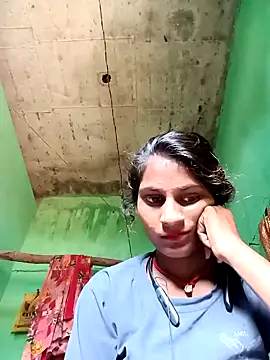 Snapshot of Jyoti_thakurr chatting on September 16, 2025, 9:10 am Jyoti thakurr online show from September 16, 2025, 9:10 am