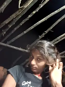 Snapshot of Jyoti_thakurr chatting on September 8, 2025, 10:53 pm Jyoti thakurr online show from September 8, 2025, 10:53 pm