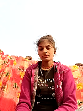 Snapshot of Jyoti_thakurr chatting on November 21, 2025, 3:27 am Jyoti thakurr online show from November 21, 2025, 3:27 am