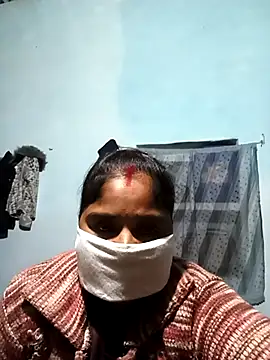 Sheema tyagi online show from December 4, 2025, 8:08 pm