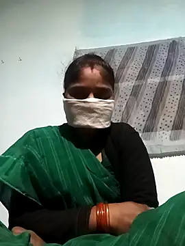 Sheema tyagi online show from November 21, 2025, 9:47 pm