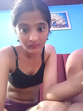 romantic couple1 online show from September 21, 2025, 2:39 am