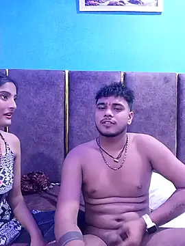 romantic couple1 online show from September 22, 2025, 12:49 am