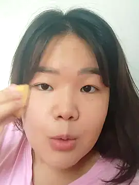 Snapshot of Innogin chatting on September 18, 2025, 4:37 am Innogin online show from September 18, 2025, 4:37 am