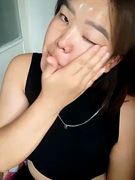 Snapshot of Innogin chatting on September 23, 2025, 5:36 am Innogin online show from September 23, 2025, 5:36 am