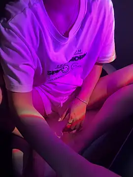 tran my online show from September 29, 2025, 6:13 pm