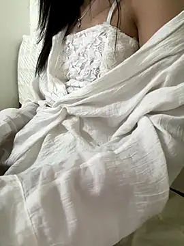 tran my online show from October 3, 2025, 3:46 pm