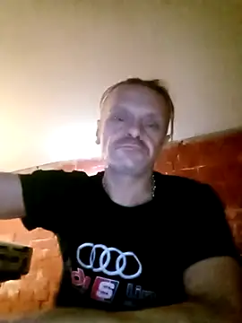 Kuba Gd online show from October 2, 2025, 10:35 pm