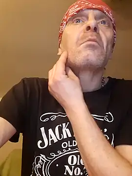 Kuba Gd online show from March 7, 2025, 9:07 am