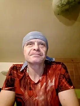 Kuba Gd online show from March 4, 2025, 11:43 pm