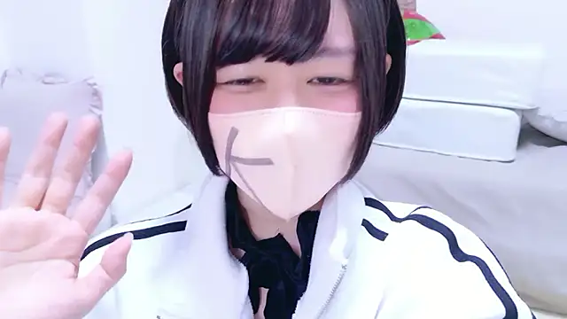 Snapshot of Hinata_Sun chatting on May 7, 2026, 9:45 am Hinata Sun online show from May 7, 2026, 9:45 am