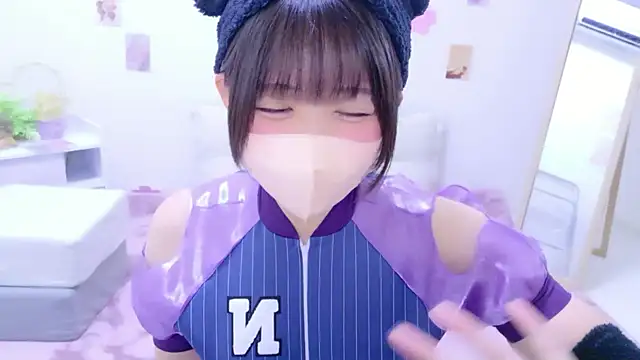 Snapshot of Hinata_Sun chatting on May 20, 2026, 11:29 am Hinata Sun online show from May 20, 2026, 11:29 am