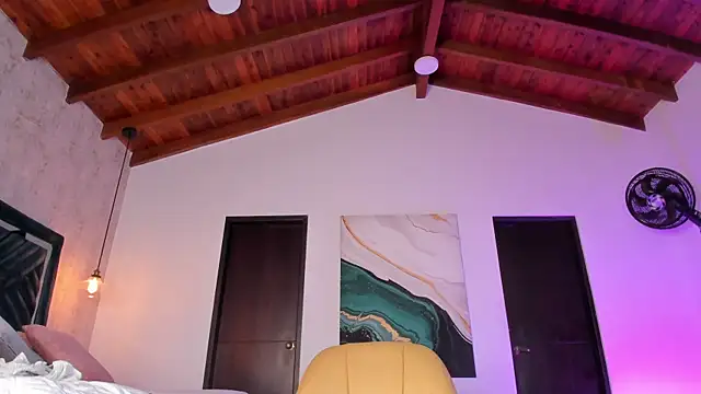 Sofi Moreno online show from October 1, 2025, 11:58 am