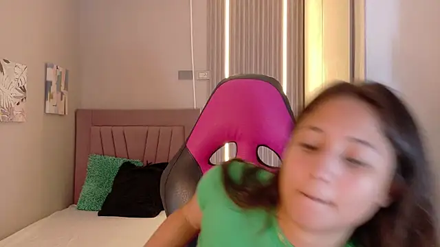 Laly Cherry  online show from November 25, 2025, 12:16 pm