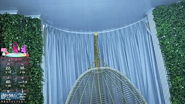 Kiara Zahiri   online show from October 27, 2025, 11:00 am