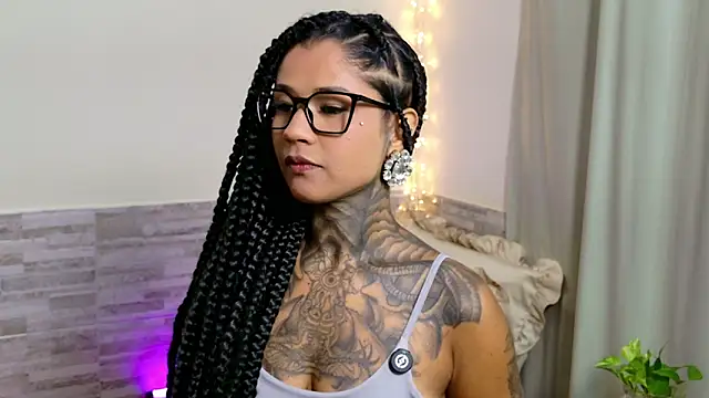 xbigpeach online show from May 13, 2026, 10:06 pm