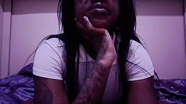 Snapshot of Himissnoire chatting on March 16, 2026, 12:07 am Himissnoire online show from March 16, 2026, 12:07 am