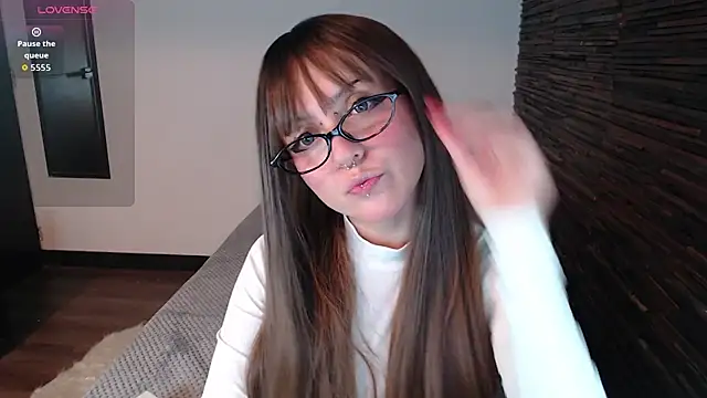 babedooll online show from October 21, 2025, 3:17 am