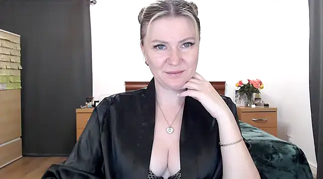 Snapshot of ParadiseAlina chatting on March 19, 2025, 6:34 pm ParadiseAlina online show from March 19, 2025, 6:34 pm