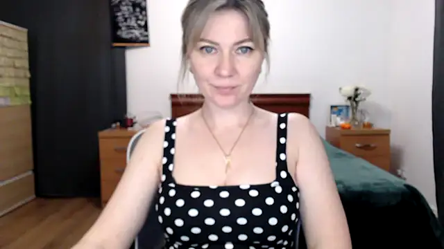 ParadiseAlina online show from February 6, 2026, 8:05 pm