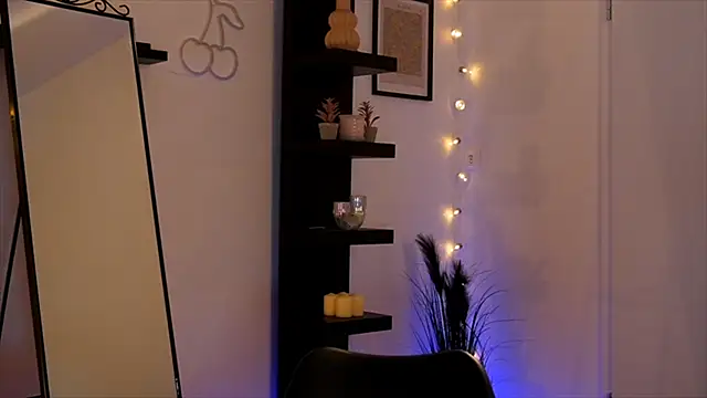 Naomii20   online show from November 19, 2025, 8:09 pm