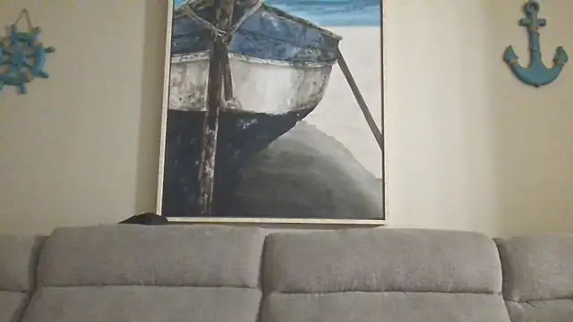 Calimarina online show from April 24, 2026, 4:14 am