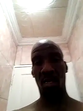 longdickson12345 online show from October 4, 2025, 4:19 pm