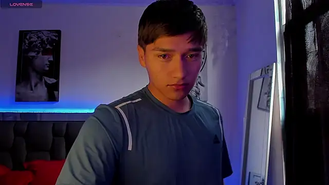 mateo-Esposito online show from September 17, 2025, 5:04 pm