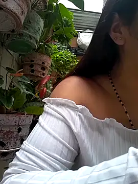 zairabreze online show from October 29, 2025, 2:49 pm