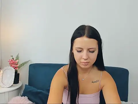 TaliaAdorable online show from September 19, 2025, 11:03 am