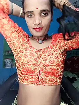 Hotwera online show from October 14, 2025, 7:03 pm