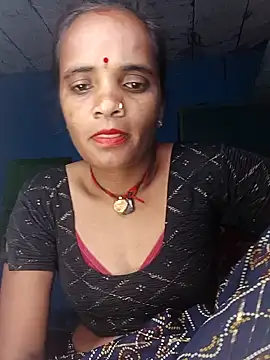 Hotwera online show from September 23, 2025, 9:55 pm