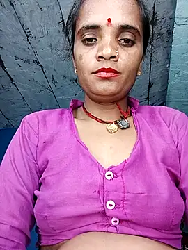 Hotwera online show from September 30, 2025, 7:31 pm