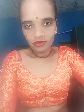 Hotwera online show from October 5, 2025, 6:53 pm