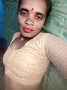 Hotwera online show from September 26, 2025, 8:10 am