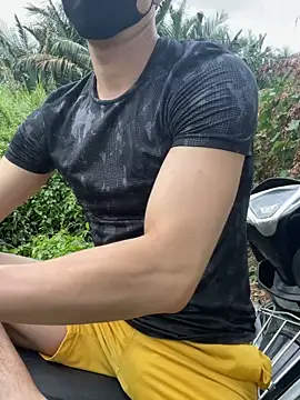 anhkiet huang online show from February 26, 2026, 10:26 am