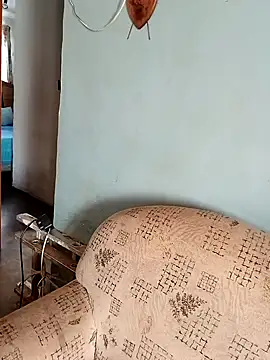 sweetdebbiexxxx online show from November 25, 2025, 2:39 pm