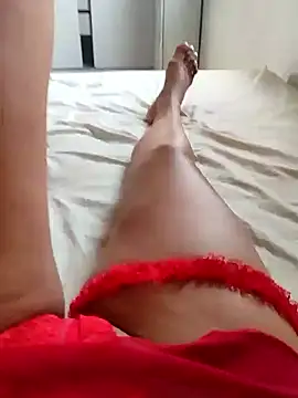 Katianesantos online show from September 24, 2025, 4:24 pm