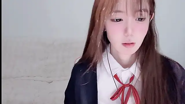 Xiao-runbao online show from December 21, 2025, 2:52 pm