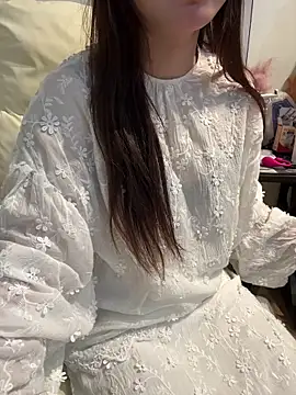 susu baby online show from December 15, 2025, 5:24 am